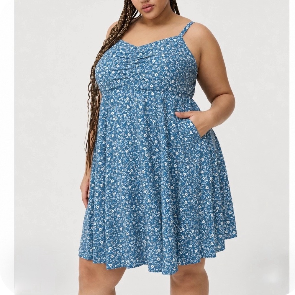 Torrid Blue Ditsy Floral Challis Sleeveless Skater Flare Dress Pockets Size 3X
